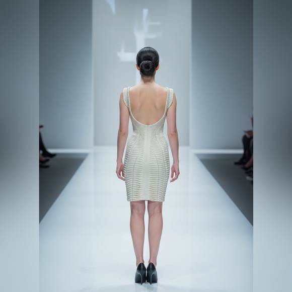 Herve Leger Ivory Sleeveless Chain Dress S - Picture 15 of 15